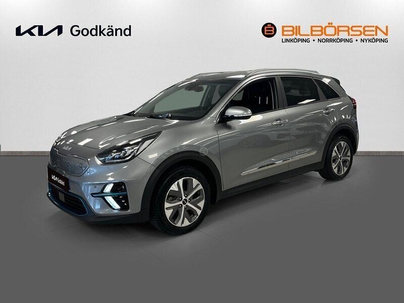 Grå Begagnad 2022 Kia e-Niro Advance SUV | 299 900 kr (Marknadspris) - Bild 1/4