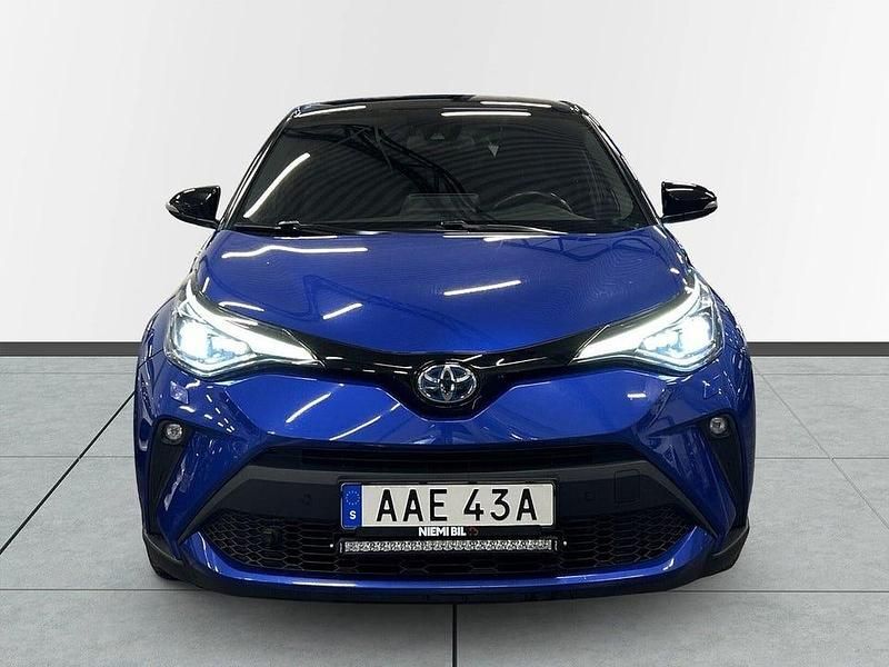 Begagnad Toyota C-HR Edition 184 HK (135 kW) 2019 Blå SUV