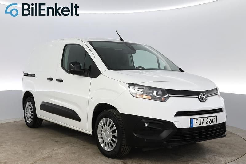 Vit Begagnad 2022 Toyota Proace City City Minibuss | 244 800 kr (Superpris) - Bild 1/4
