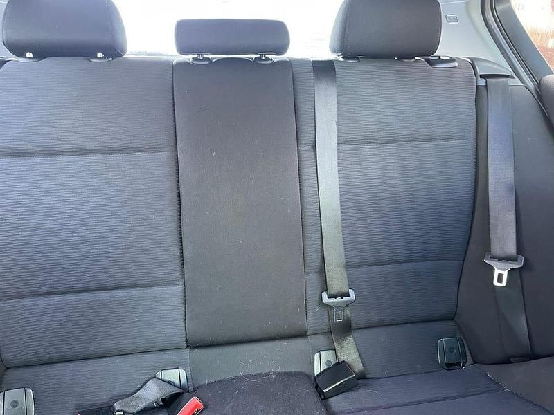 Begagnad BMW 116 116 HK (85 kW) 2007 Halvkombi