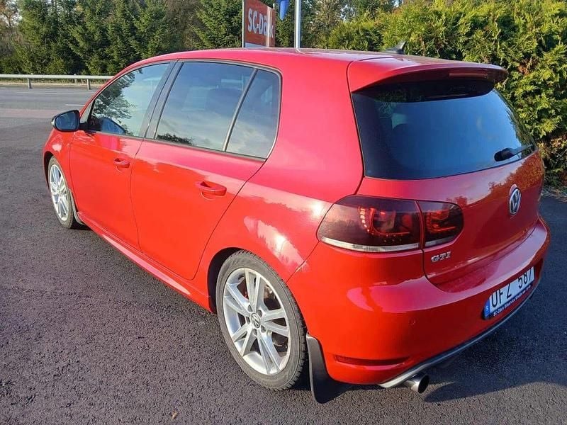 Begagnad VW Golf VI Edition 235 HK (172 kW) 2012 Halvkombi
