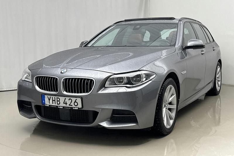 Grå Begagnad 2017 BMW 530 M Sport Kombi | 232 000 kr (Bra pris) - Bild 1/4