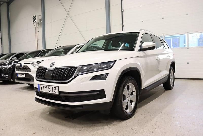 Vit Begagnad 2018 Skoda Kodiaq Business Line SUV | 249 800 kr (Marknadspris) - Bild 1/4