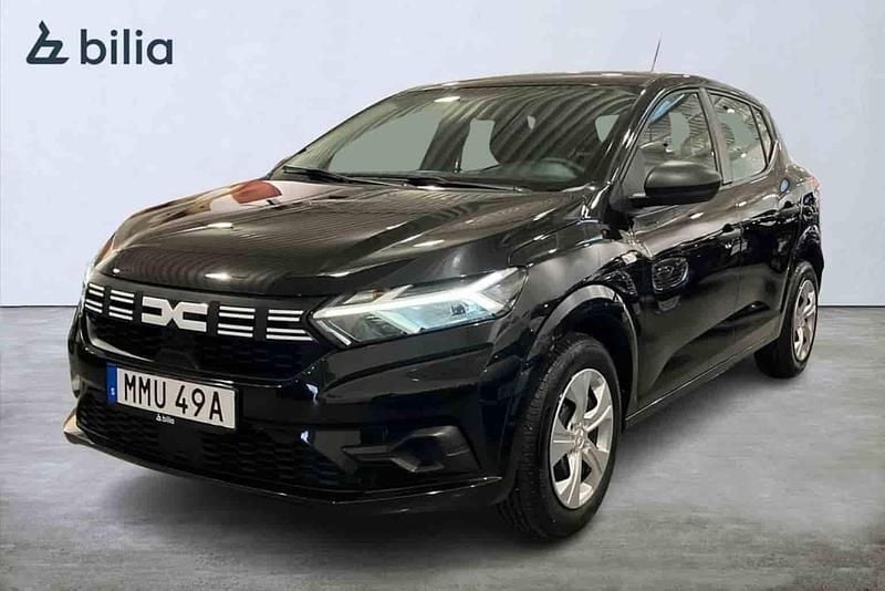 Svart Begagnad 2023 Dacia Sandero Halvkombi | 139 900 kr (Marknadspris) - Bild 1/1