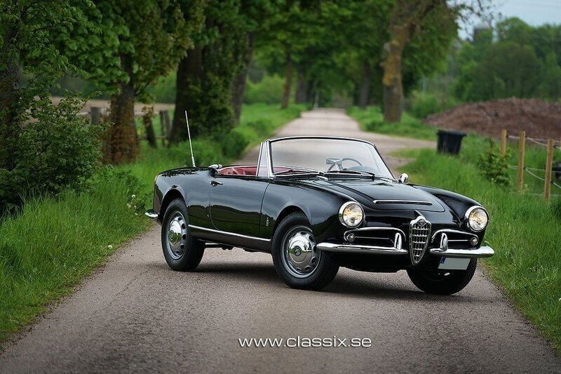 Begagnad 1964 Alfa Romeo Giulia Spider Cab | 520 000 kr - Bild 1/4