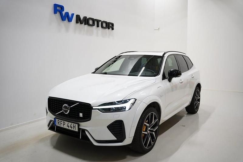 Begagnad Volvo XC60 405 HK (297 kW) 2022 Vit SUV