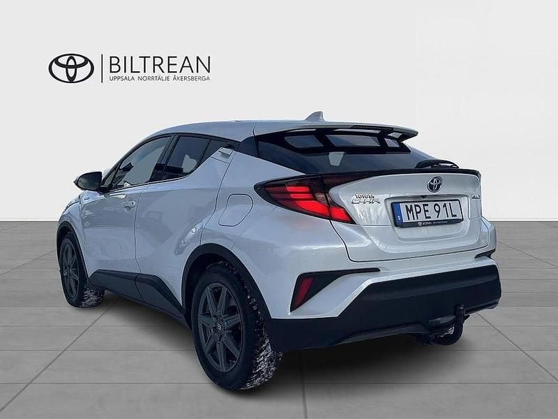 Begagnad Toyota C-HR Executive 122 HK (89 kW) 2021 Vit SUV
