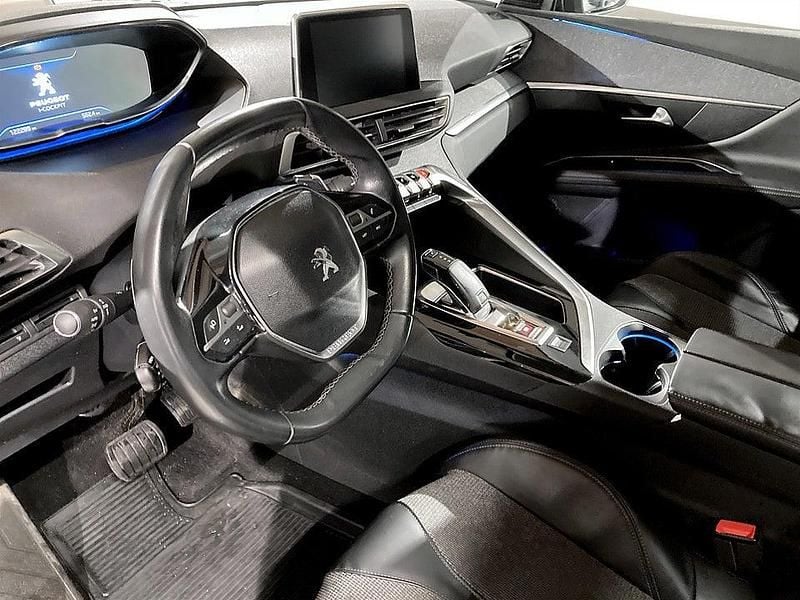 Begagnad Peugeot 3008 Allure 131 HK (96 kW) 2017 Svart SUV