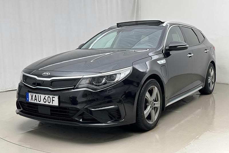 Begagnad Kia Optima Advance 205 HK (150 kW) 2020 Svart Kombi