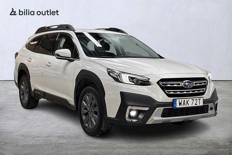 Begagnad Subaru Outback 169 HK (124 kW) 2023 Vit Kombi