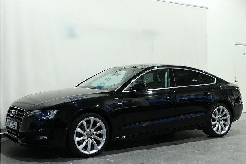 Svart Begagnad 2015 Audi A5 Sportback S-Line Halvkombi | 187 900 kr (Marknadspris) - Bild 1/4