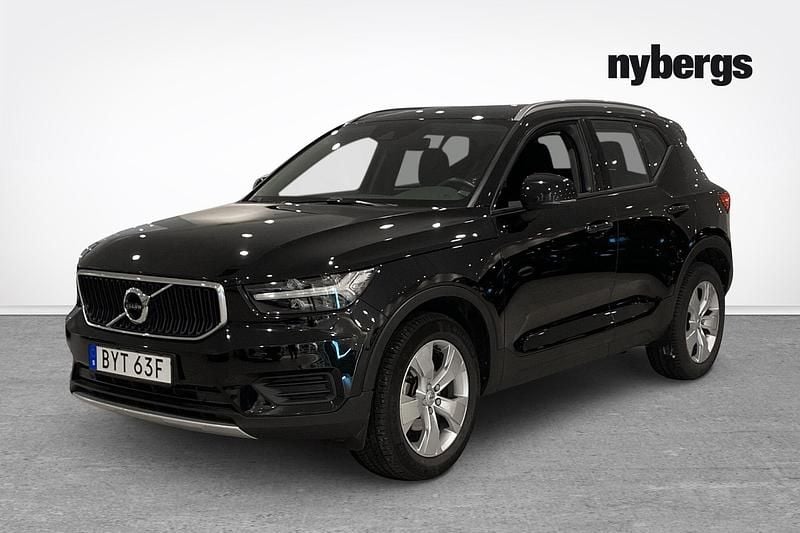 Svart Begagnad 2019 Volvo XC40 Momentum SUV | 259 900 kr (Marknadspris) - Bild 1/4