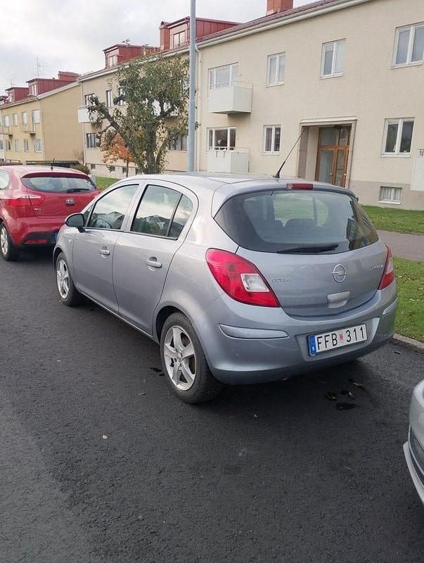 Begagnad 2008 Opel Corsa Halvkombi | 18 500 kr (Bra pris) - Bild 1/4