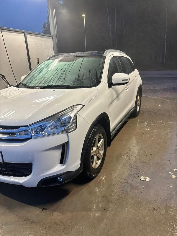 Begagnad Citroën C4 Aircross 114 HK (83 kW) 2014 SUV