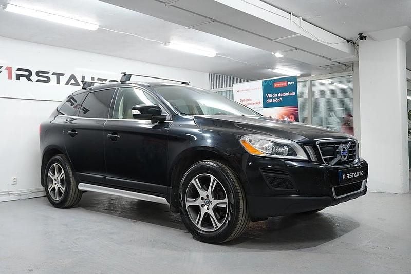 Begagnad Volvo XC60 Summum 215 HK (158 kW) 2011 Svart SUV