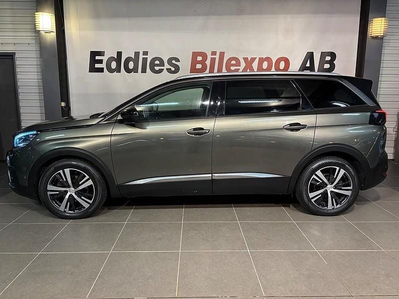 Begagnad Peugeot 5008 120 HK (88 kW) 2017 Okänd SUV