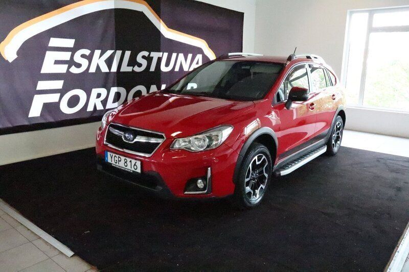 Röd Begagnad 2016 Subaru XV SUV | 189 900 kr (Marknadspris) - Bild 1/4