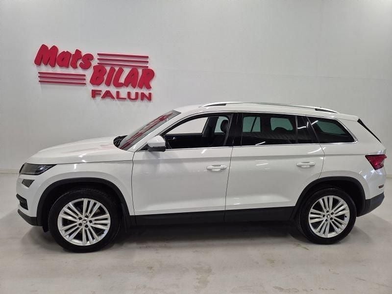 Vit Begagnad 2017 Skoda Kodiaq SportLine SUV | 269 900 kr (Superpris) - Bild 1/4
