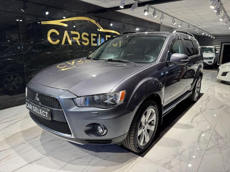 Begagnad 2011 Mitsubishi Outlander Comfort Edition SUV | 49 800 kr (Bra pris) - Bild 1/4