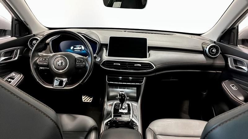 Begagnad MG EHS 2021 Grå SUV