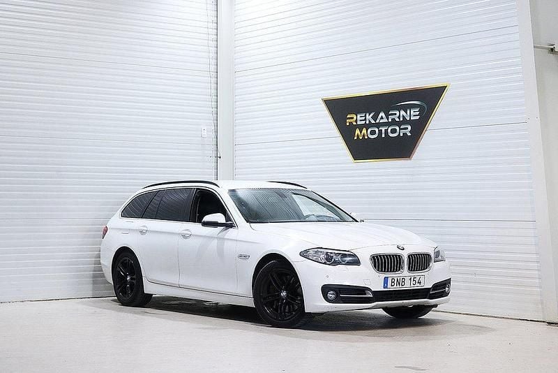 Vit Begagnad 2014 BMW 530 Kombi | 168 900 kr (Marknadspris) - Bild 1/4
