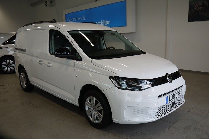 Vit (candyvit) Ny 2025 VW Caddy Maxi Minibuss | 482 875 kr (Lite dyr) - Bild 1/4