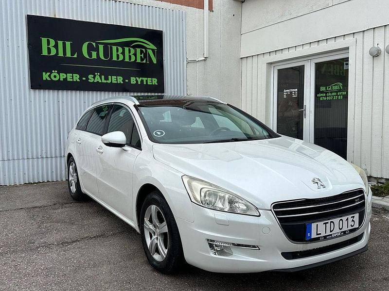 Vit Begagnad 2011 Peugeot 508 Kombi | 89 999 kr (Dyr) - Bild 1/4