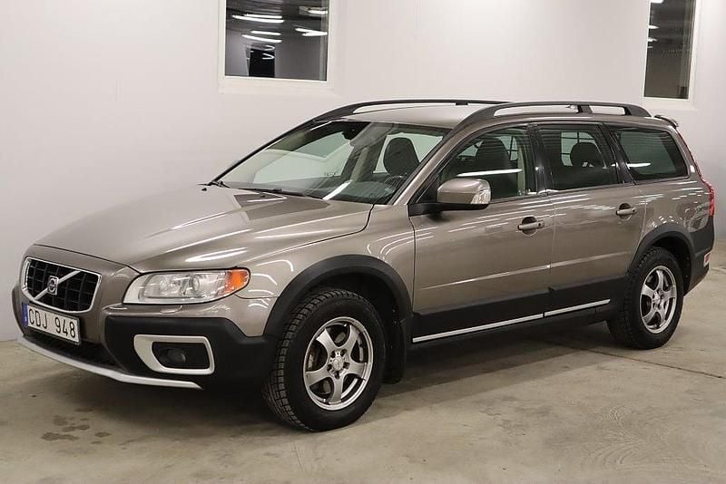 Grå Begagnad 2007 Volvo XC70 Momentum Kombi | 59 900 kr (Superpris) - Bild 1/4