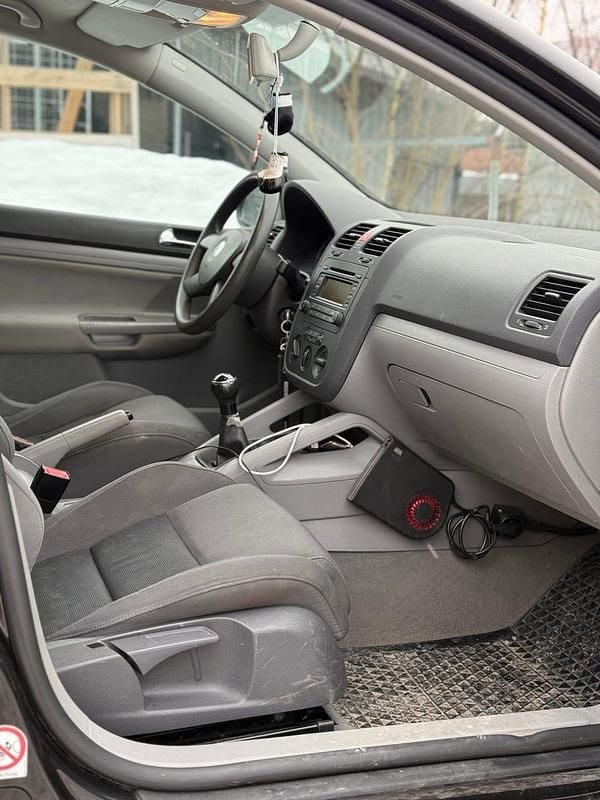 Begagnad VW Golf IV 102 HK (75 kW) 2004