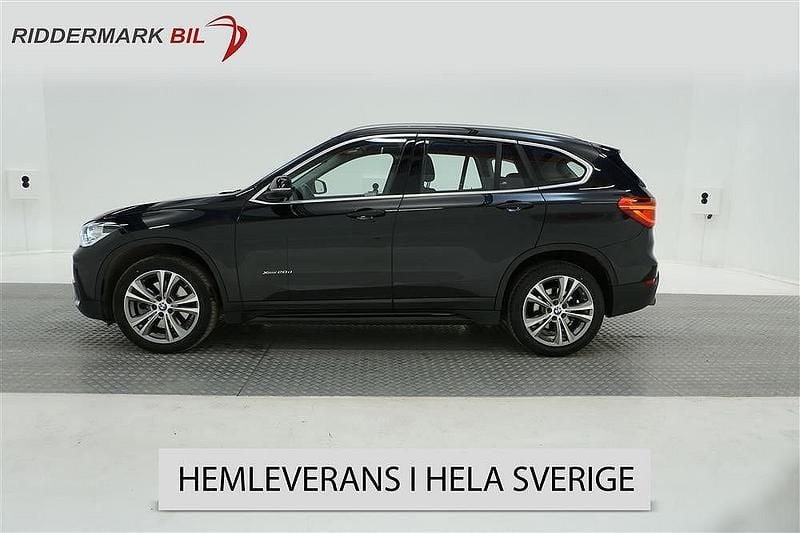Svart Begagnad 2017 BMW X1 Sport Line SUV | 238 900 kr (Bra pris) - Bild 1/1