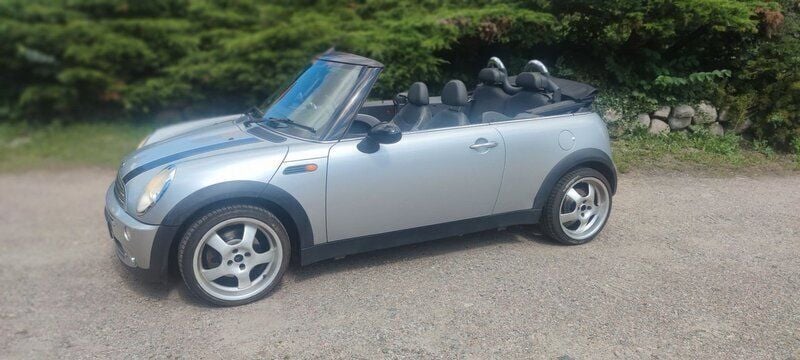 Silver Begagnad 2004 Mini Cooper Cabriolet Chili Cab | 39 999 kr - Bild 1/4