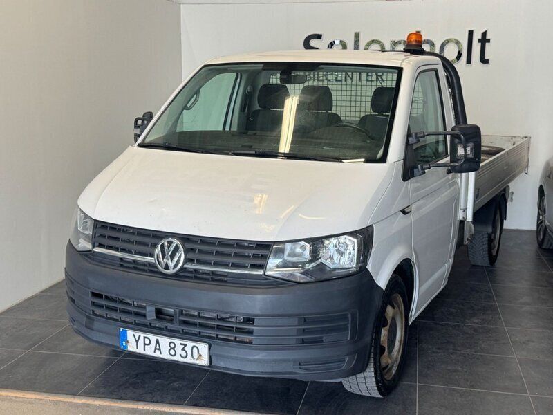Vit Begagnad 2018 VW T6 Van | 139 900 kr (Bra pris) - Bild 1/4