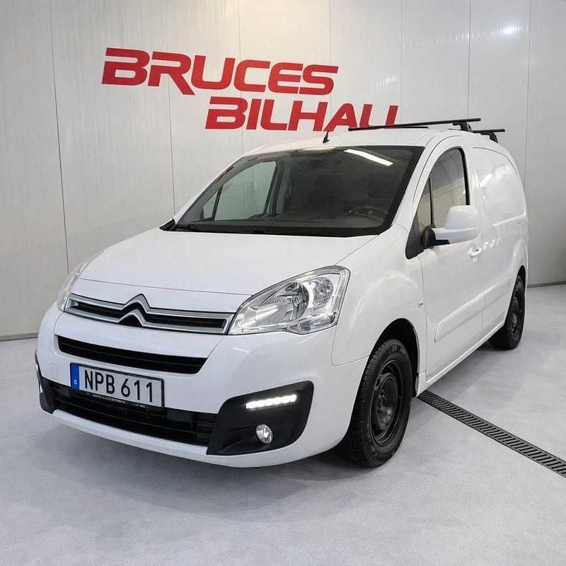 Begagnad Citroën Berlingo 99 HK (72 kW) 2018 Vit Minibuss
