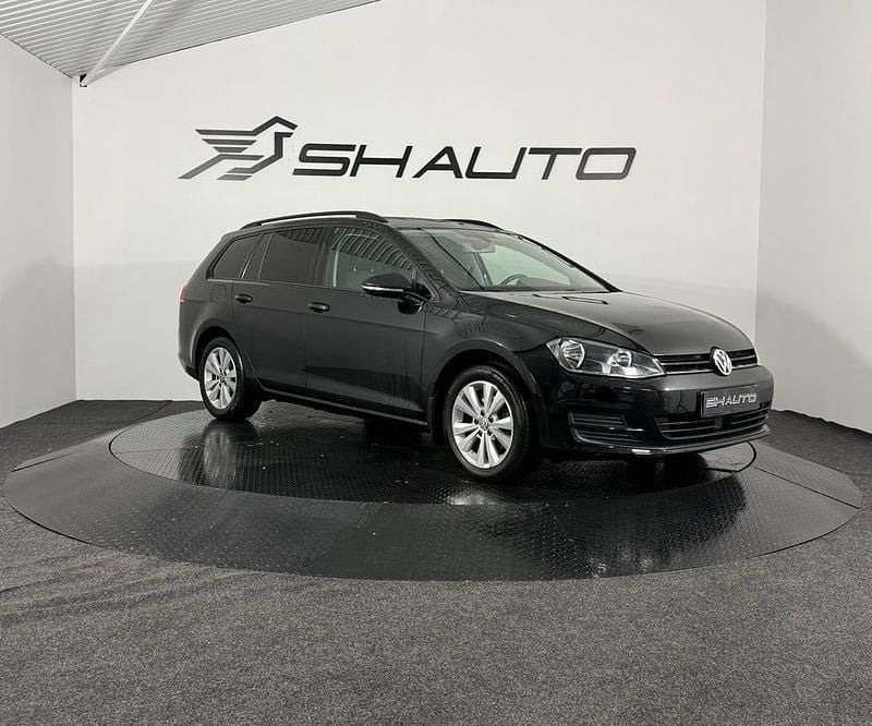 Begagnad VW Golf VII 110 HK (80 kW) 2016 Svart Kombi