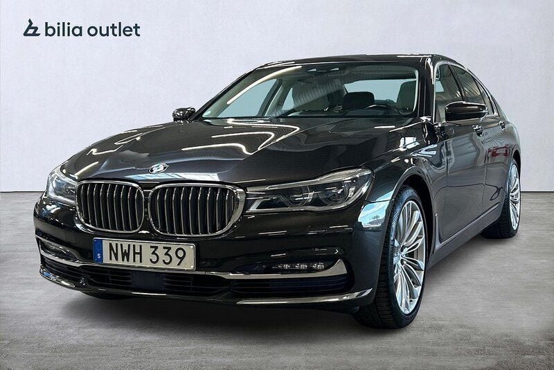 Brun Begagnad 2015 BMW 730 Executive Sedan | 319 900 kr (Marknadspris) - Bild 1/4