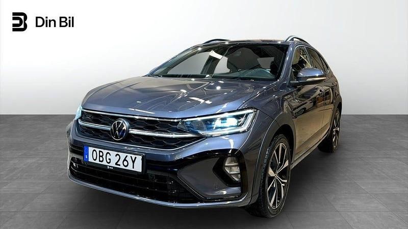Grå Begagnad 2024 VW Taigo R-line SUV | 264 900 kr (Marknadspris) - Bild 1/4