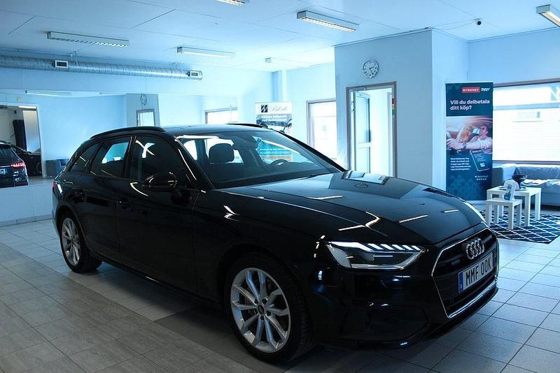 Svart Begagnad 2021 Audi A4 Kombi | 295 000 kr (Marknadspris) - Bild 1/4