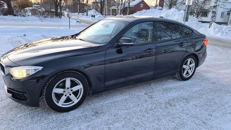 Begagnad BMW 318 Gran Turismo 150 HK (110 kW) 2016