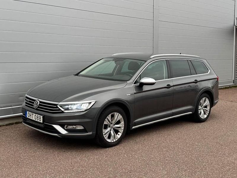 Begagnad VW Passat Alltrack 190 HK (139 kW) 2016 Mörkgrå Kombi