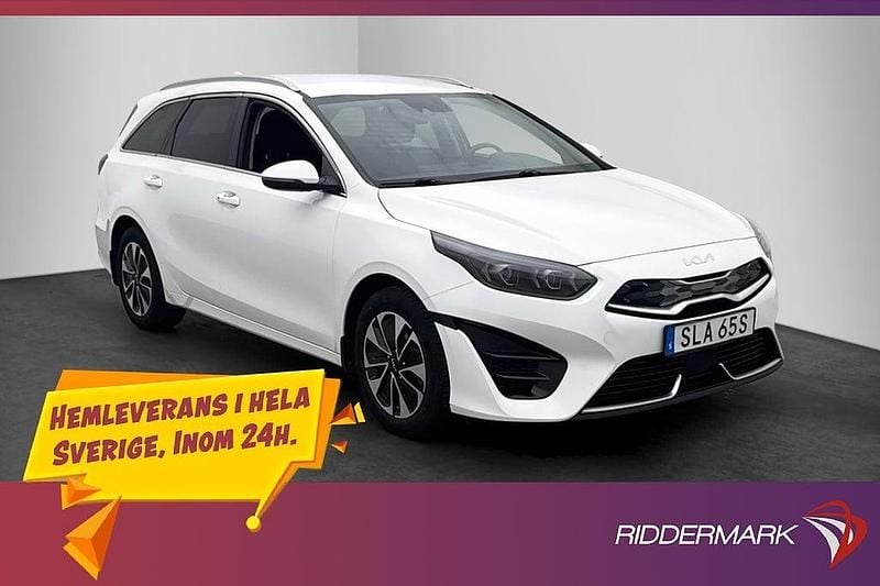 Vit Begagnad 2022 Kia Ceed Sportswagon Kombi | 194 900 kr (Superpris) - Bild 1/3