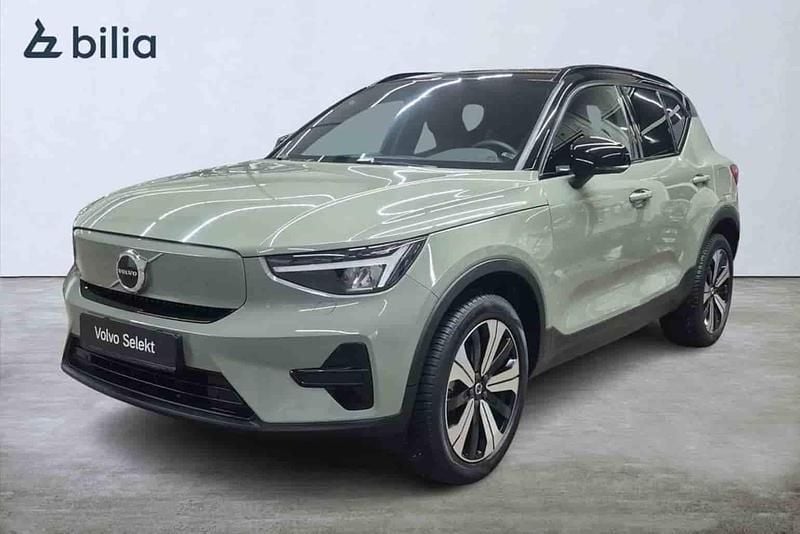 Begagnad Volvo XC40 Single Motor 175 kW (238 HK) 2023 Grön SUV