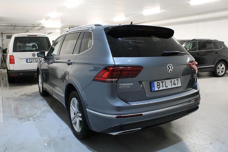Begagnad VW Tiguan Allspace GTS 239 HK (175 kW) 2018 Mörkgrå SUV