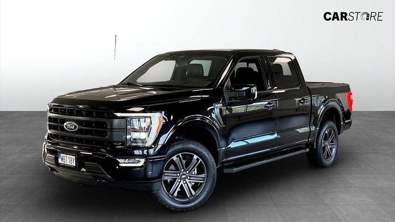 Svart (black) Begagnad 2021 Ford F-150 Lariat Pickup | 619 900 kr (Marknadspris) - Bild 1/4