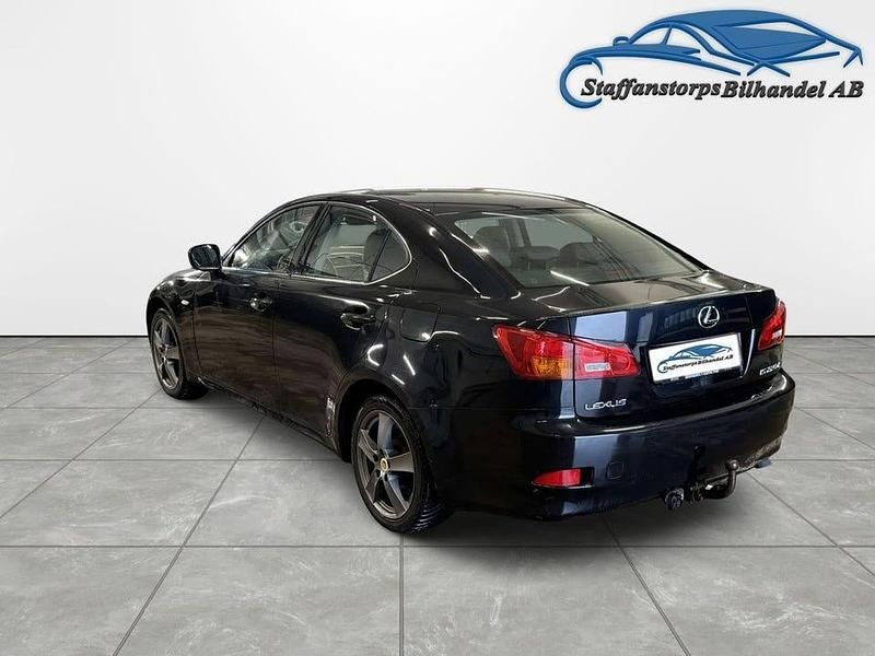 Begagnad Lexus IS220d 177 HK (130 kW) 2008 Svart Sedan