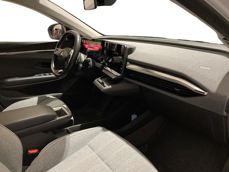 Begagnad Renault Mégane IV Equilibre 97 kW (132 HK) 2023 Vit