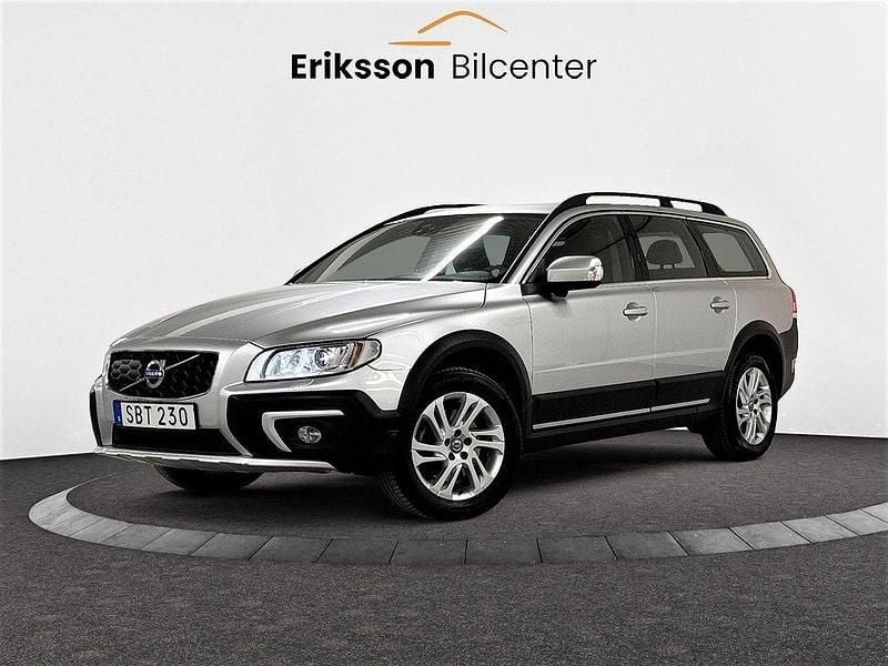 Silver Begagnad 2015 Volvo XC70 SUV | 209 900 kr (Lite dyr) - Bild 1/4