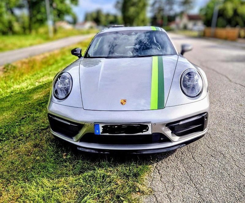 Silver Begagnad 2023 Porsche 911 Carrera T Sportkupé | 1 379 000 kr - Bild 1/4