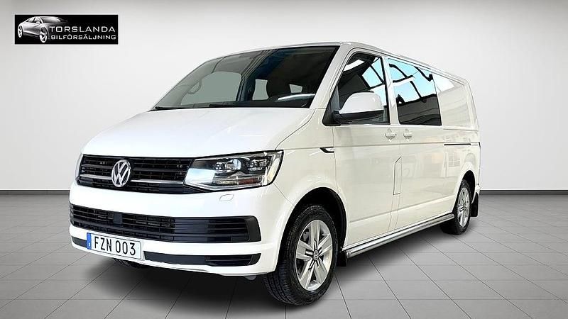 Vit Begagnad 2016 VW Transporter Van | 299 900 kr (Dyr) - Bild 1/4