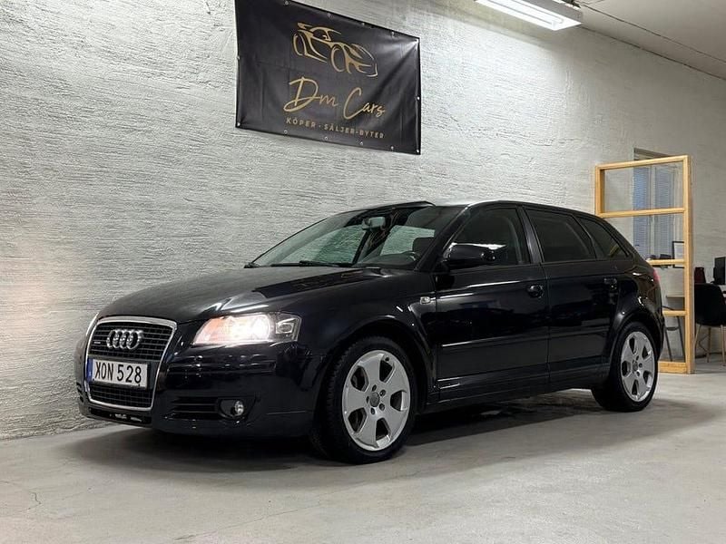Begagnad Audi A3 250 HK (183 kW) 2005 Svart Halvkombi