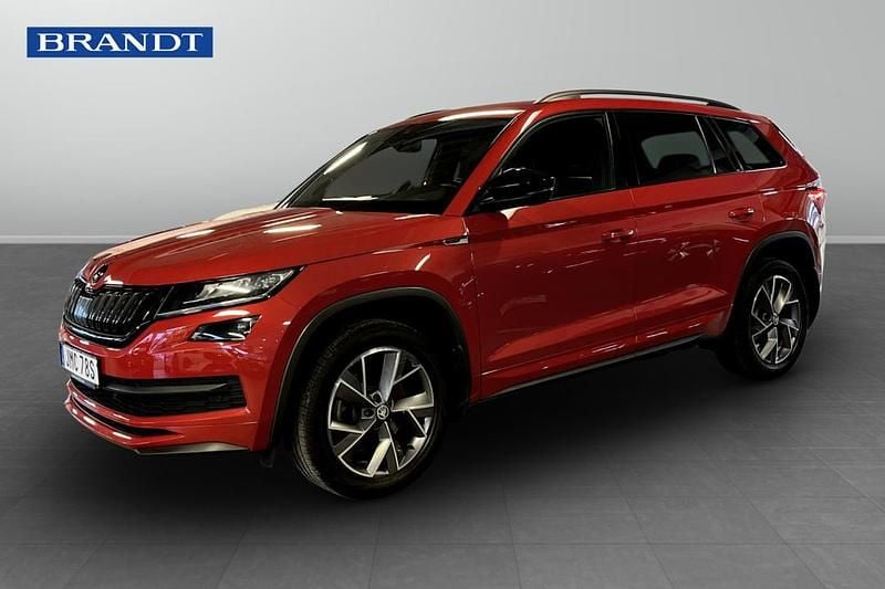 Röd Begagnad 2020 Skoda Kodiaq SUV | 319 900 kr (Marknadspris) - Bild 1/4